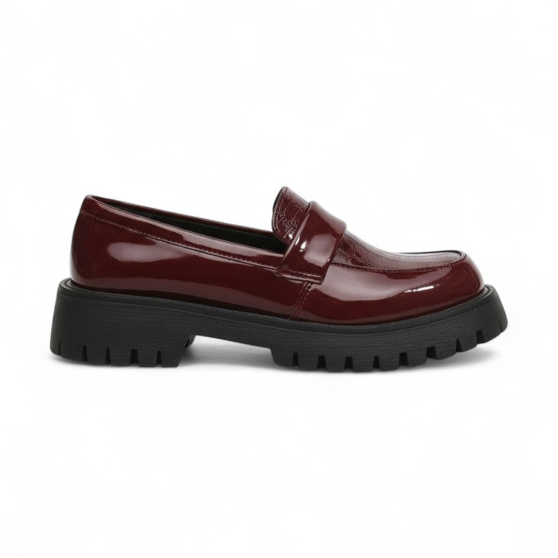 Sleek Patent Loafers with Croc-Embossed Finish