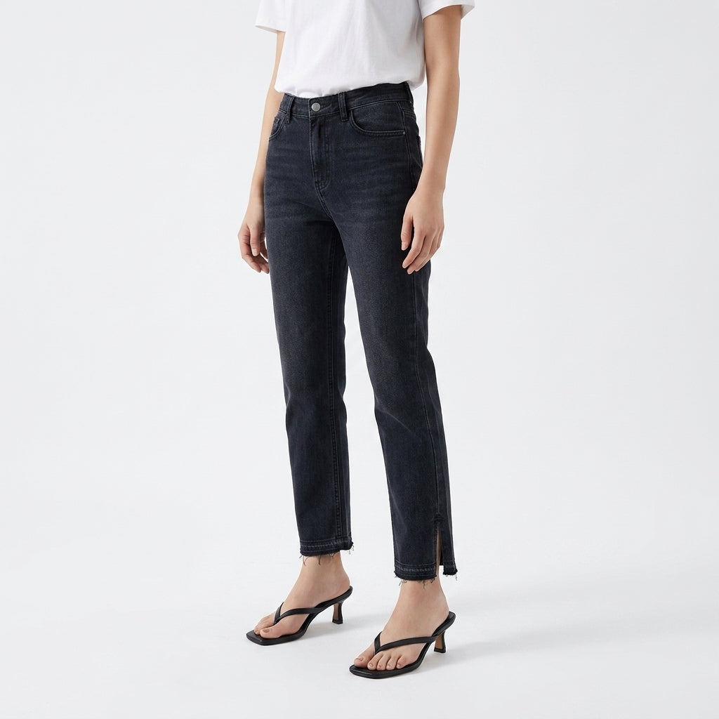 Essential Dahlia Leather Low-Heel Sandals