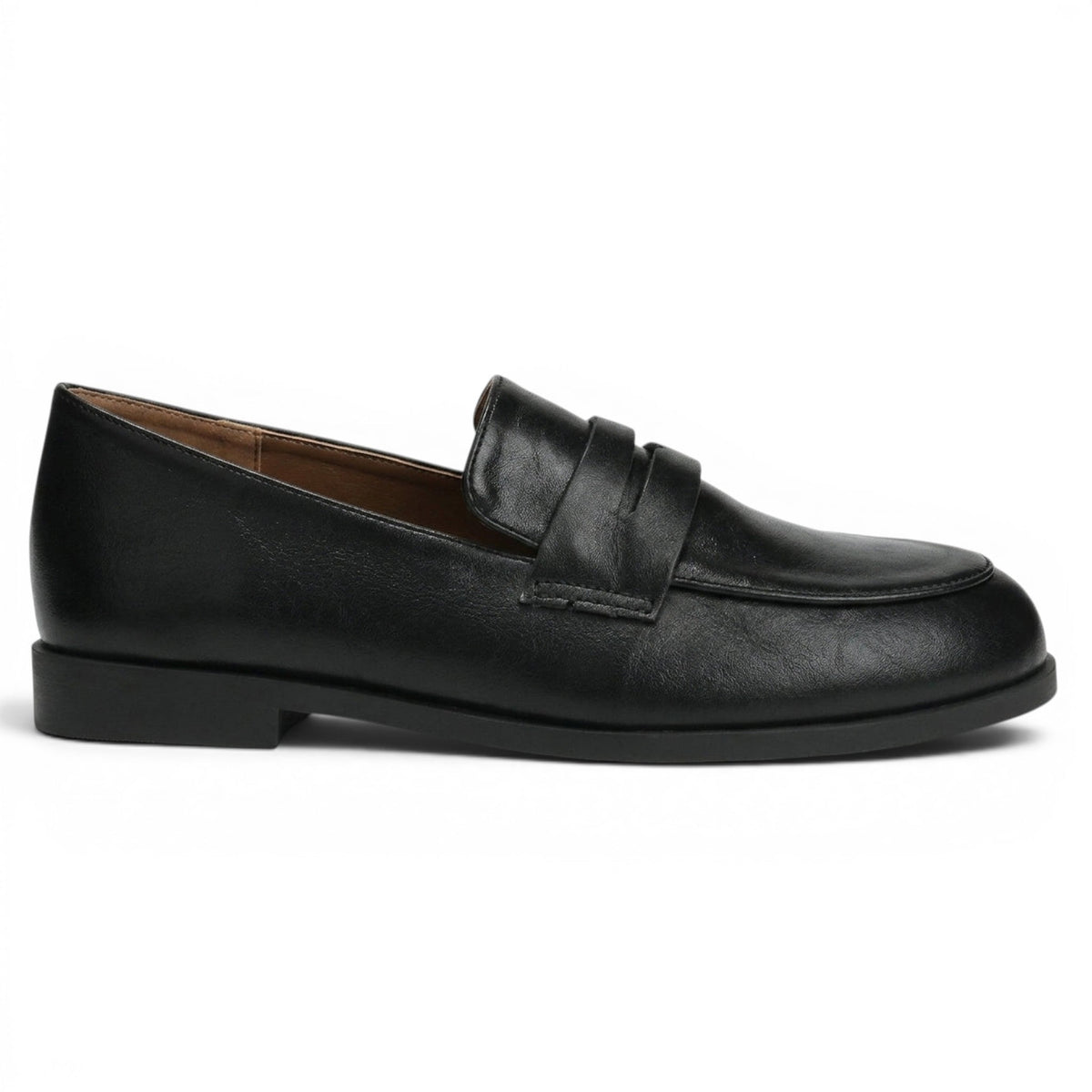 Timeless Vintage Leather Loafers with Heel