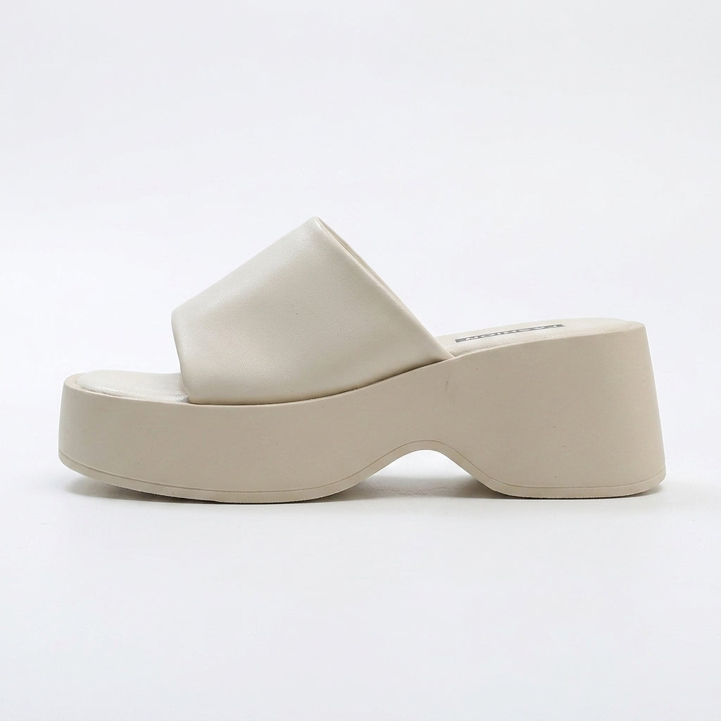 All-Day Minimalist Platform Wedges