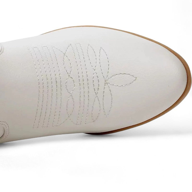 The Everyday Uma Embroidered Low-Cut Western Boots