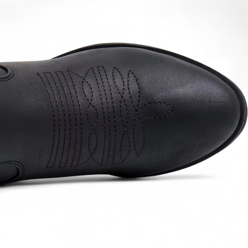 The Everyday Uma Embroidered Low-Cut Western Boots