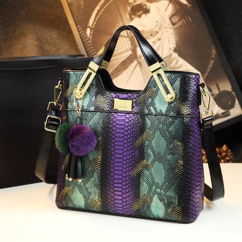 Genuine Leather Phone Bag with Weekend Detail