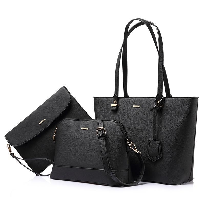Classic Crossbody Bag in Leather