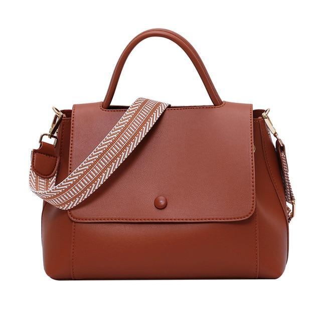 Essential Phone Bag in Synthetic Leather