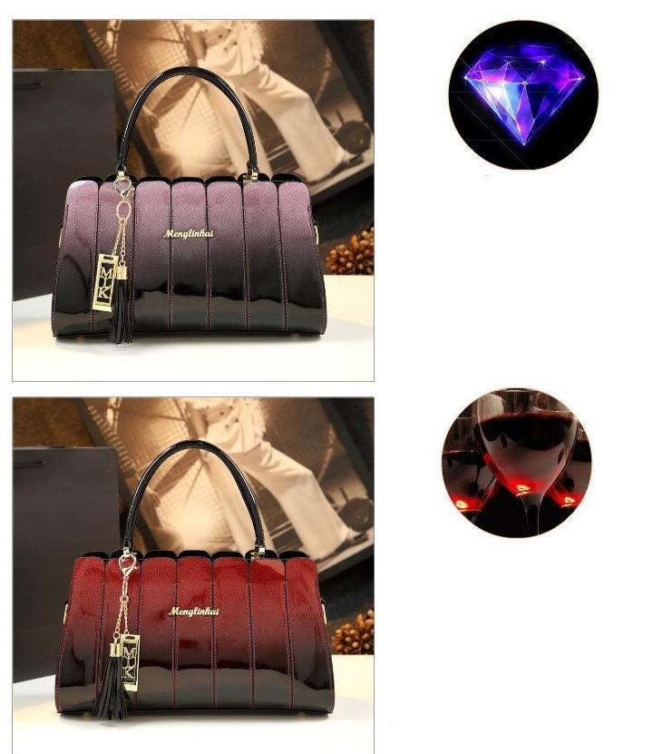 Weekend Shoulder Bag in Genuine Leather