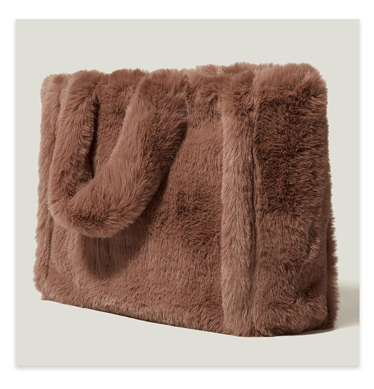 Modern Tote Bag in Faux Fur