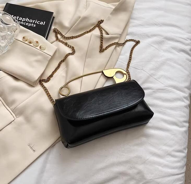Essential Handbag