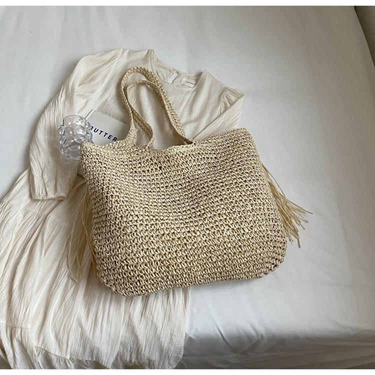 Refined Tote Bag in Straw