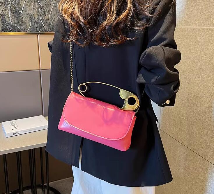 Essential Handbag