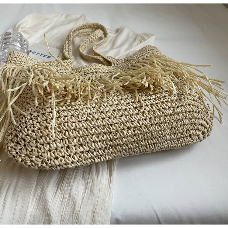 Refined Tote Bag in Straw